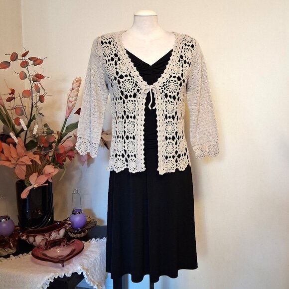 NWOT Jensen Women’s Shrugs Beautiful Beige Floral Crochet Knitwear Sweater M 8 6 - Picture 5 of 9